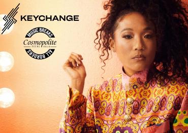 Judith hill + logo av Keychange og Cosmopolite