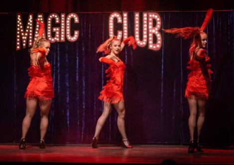 Magic Club danserne