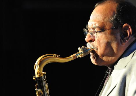 Ernie Watts